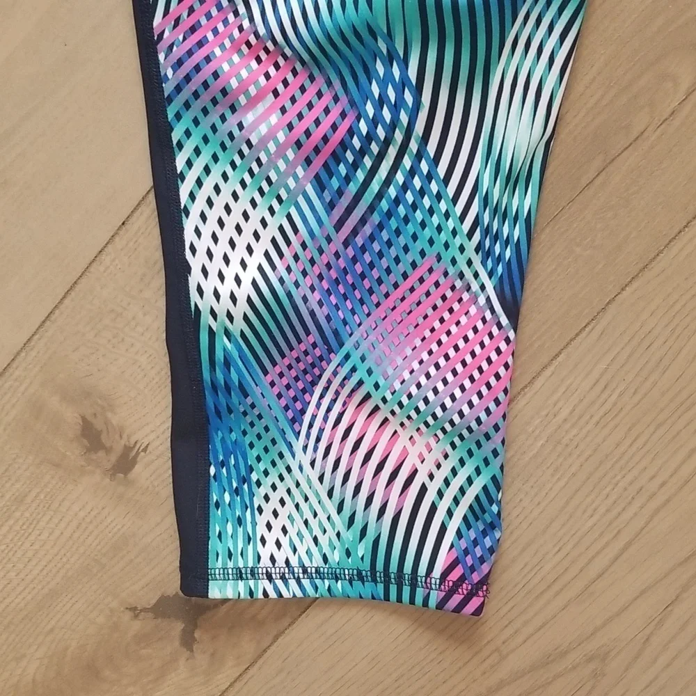 XERSION womens cropped geometric print legging with key pocket - Picture 5 of 7